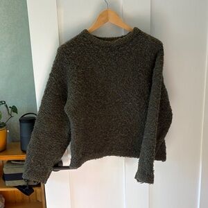 Elegant Dark Green Women's Crew Neck Sweater